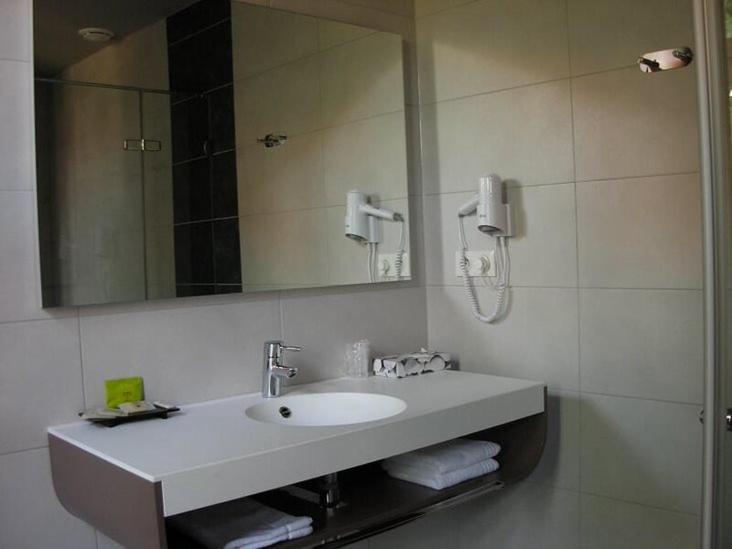 Hostellerie Au Cygne Wissembourg Zewnętrze zdjęcie
