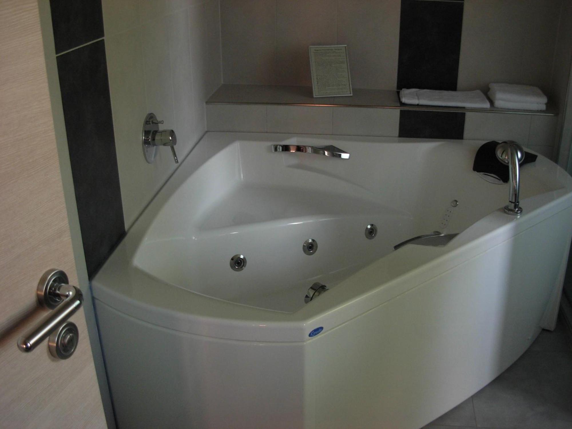 Hostellerie Au Cygne Wissembourg Zewnętrze zdjęcie