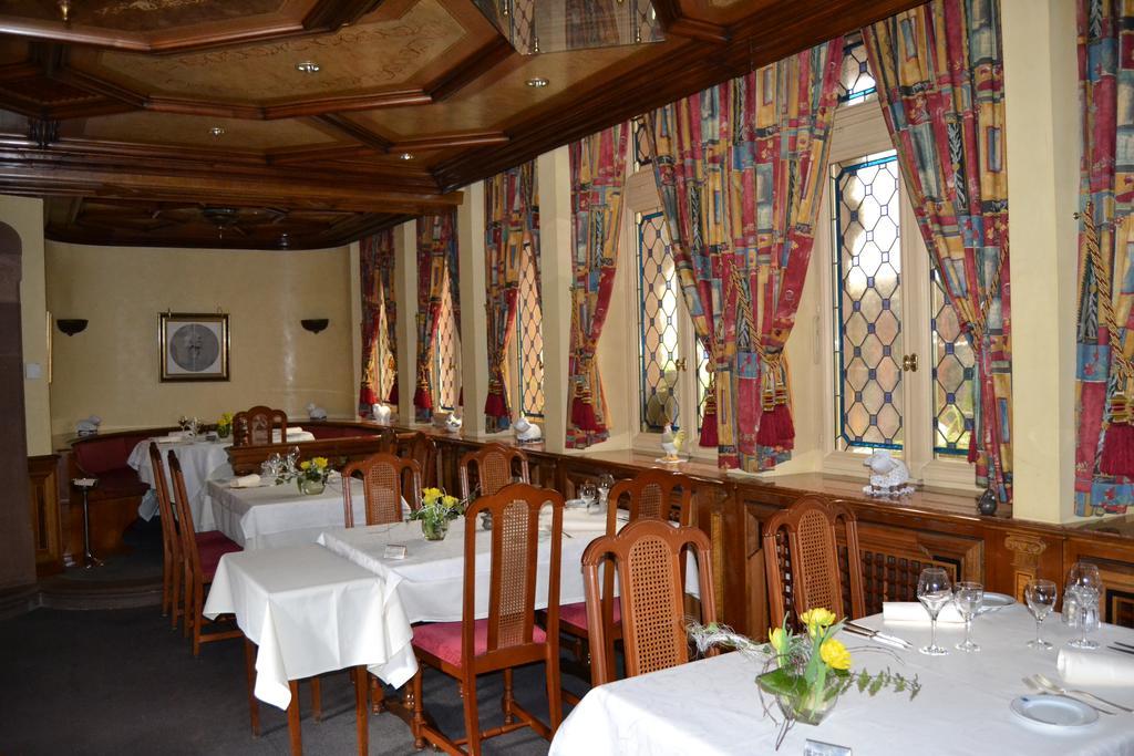 Hostellerie Au Cygne Wissembourg Zewnętrze zdjęcie