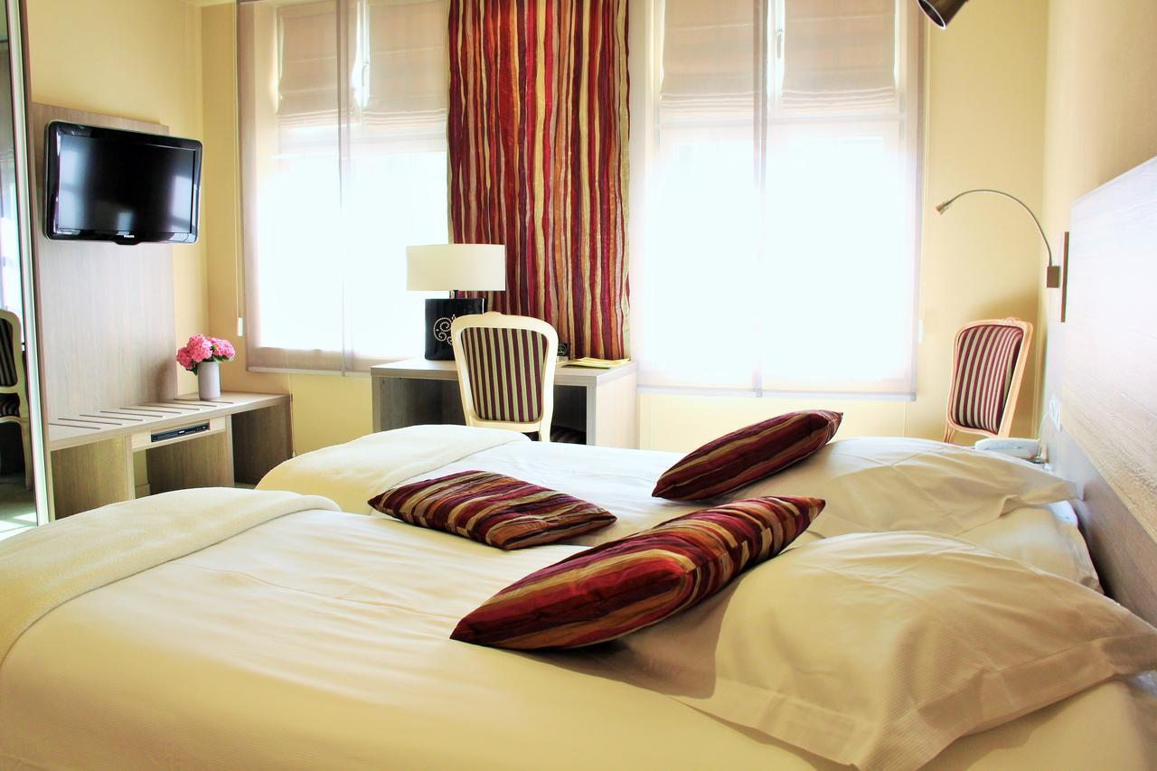 Hostellerie Au Cygne Wissembourg Zewnętrze zdjęcie